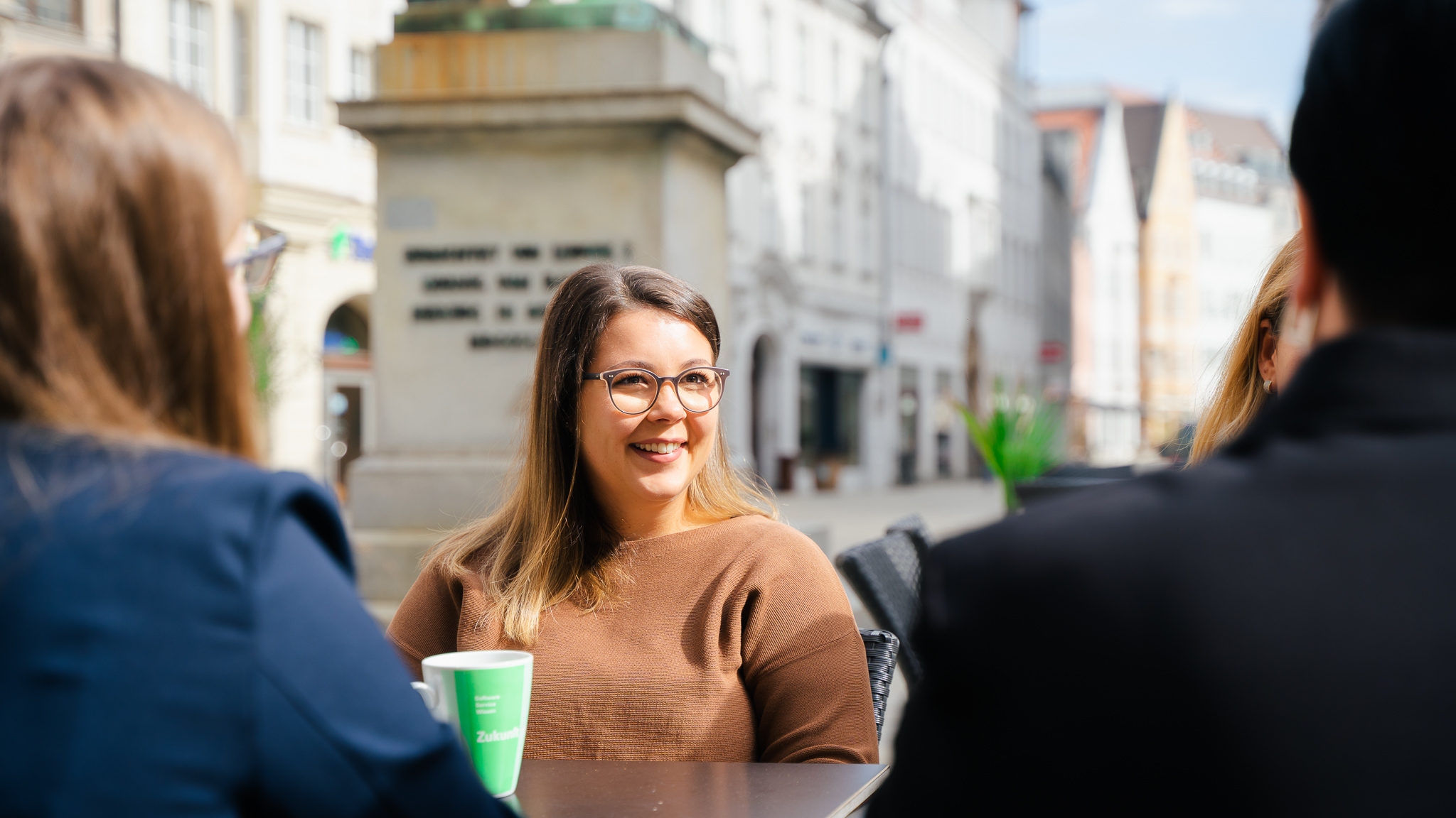 Fachkraft für Lohn / Fibu (m/w/d) | Offene Stellenangebote in Augsburg in der Steuerkanzlei Renate Krüger. ✓ Herausragende Arbeitsatmosphäre ✓ TopDigital-zertifiziert