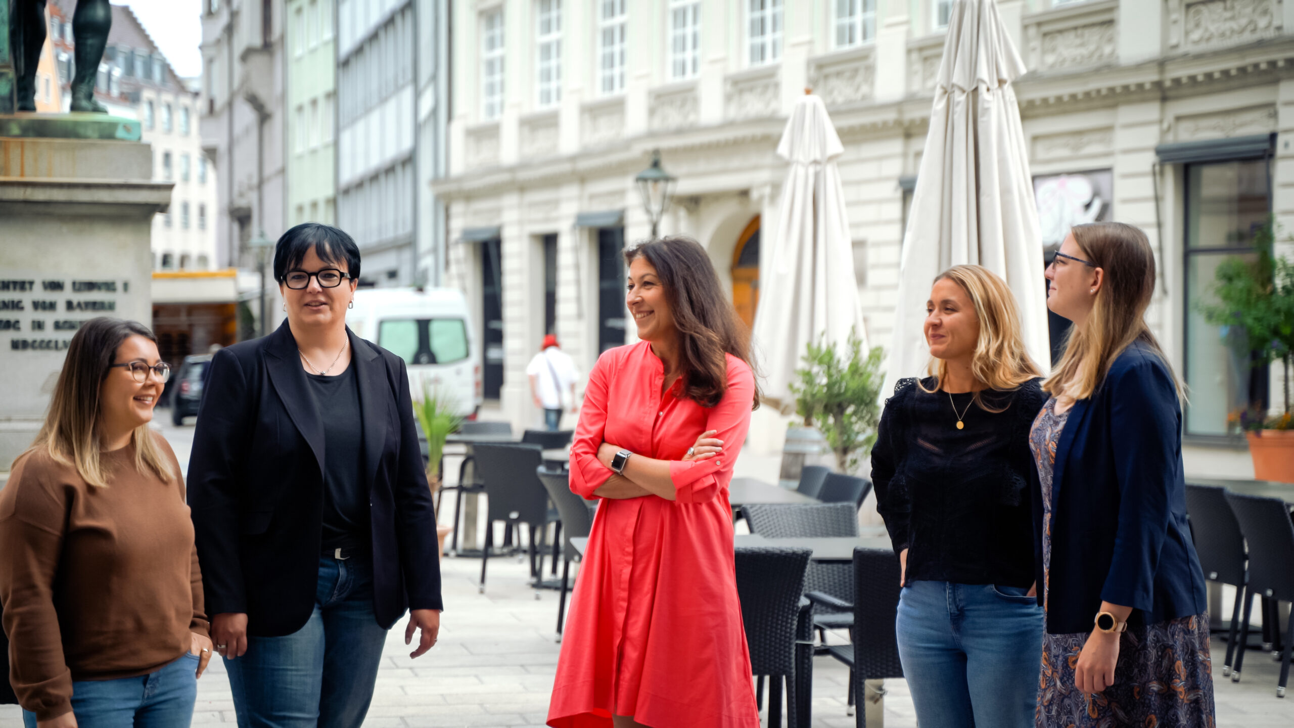 Steuerfachangestellte (m/w/d) | Offene Stellenangebote in Augsburg in der Steuerkanzlei Renate Krüger. ✓ Herausragende Arbeitsatmosphäre ✓ TopDigital-zertifiziert